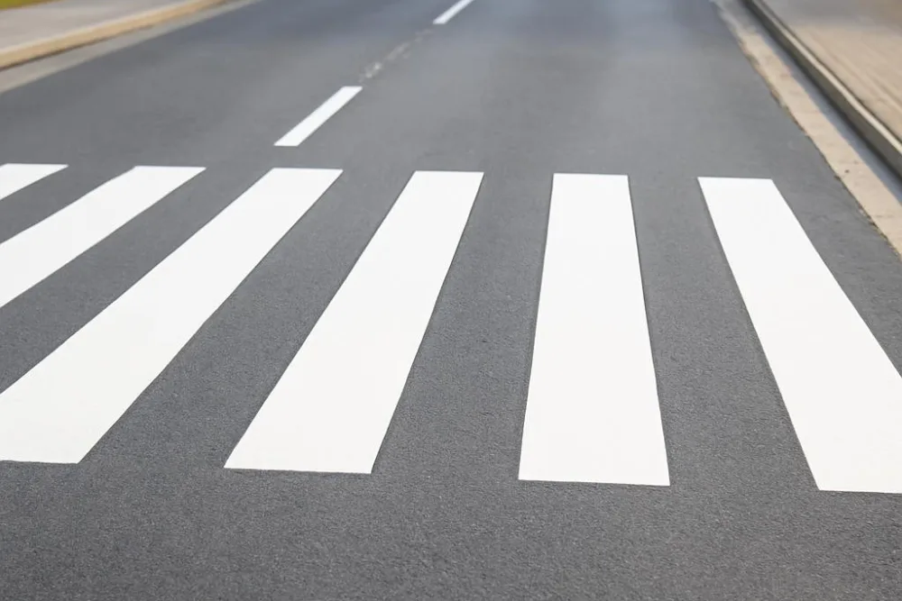 Як правильно зробити пішохідний перехід: покрокова інструкція
