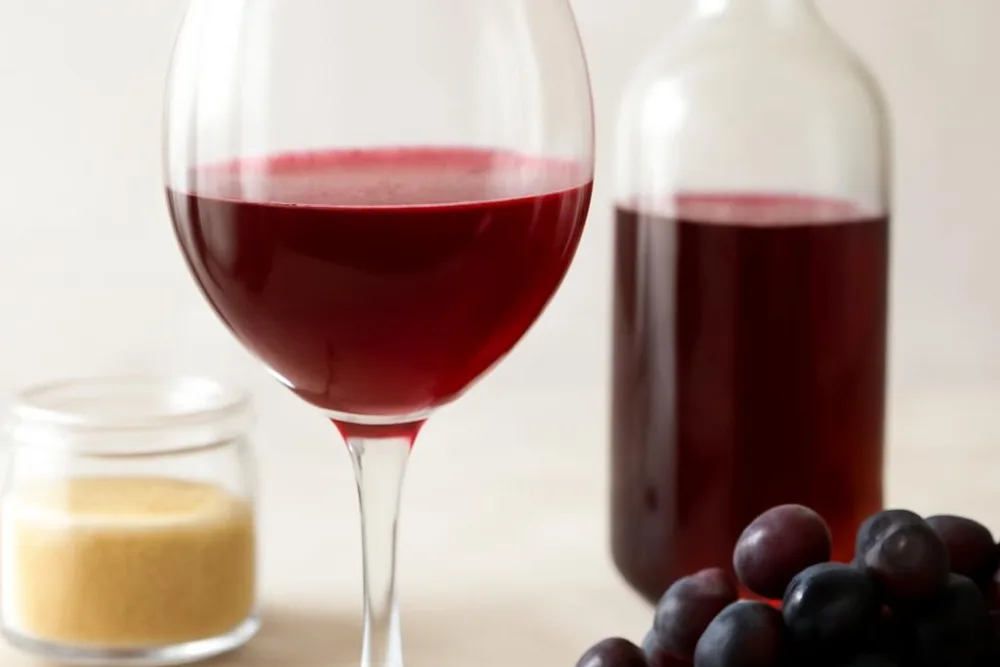 Як зробити домашнє вино солодшим: прості поради для ідеального смаку